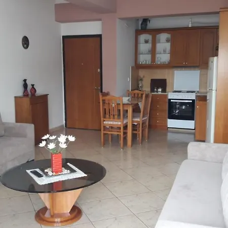 Ari's Apartament *